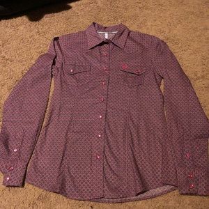 Cinch pearl snap blouse